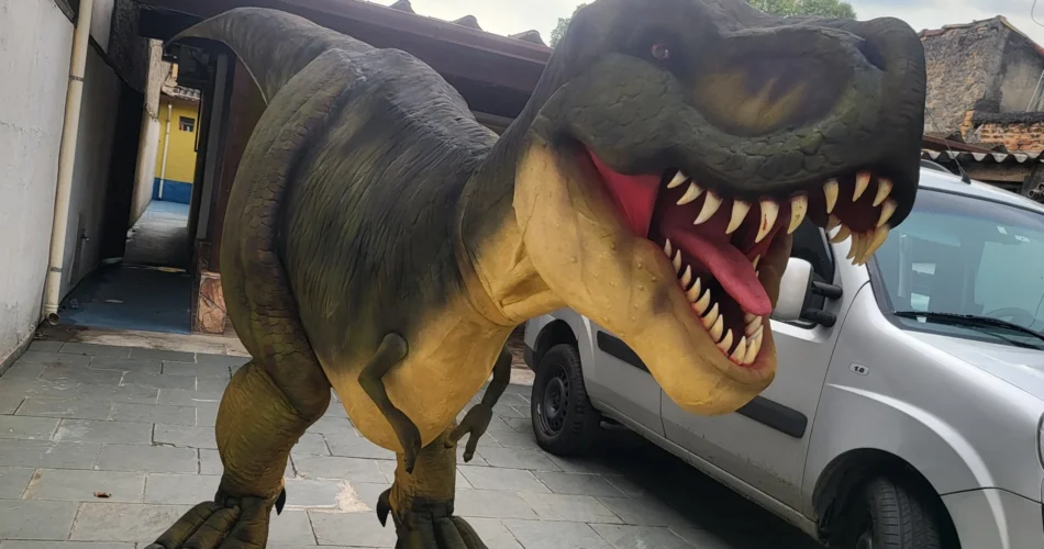 Contratar Tiranossauro Rex
