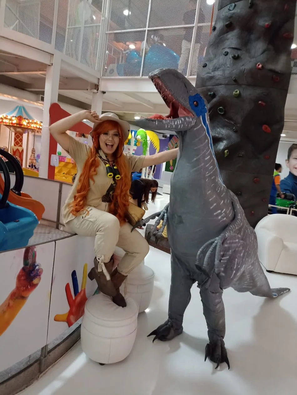 Alegria contagiando com nossos Dinossauros personagens vivos Alegria contagiando com nossos Dinossauros personagens vivos